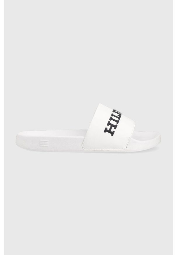 TOMMY HILFIGER - Tommy Hilfiger klapki D PRINT HILFIGER POOL męskie kolor biały FM0FM04612. Kolor: biały. Materiał: guma. Wzór: nadruk