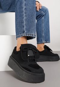 Born2be - Czarne Sneakersy na Grubej Podeszwie z Wywiniętym Językiem i Kokardą Ellisare. Okazja: na co dzień. Kolor: czarny. Materiał: jeans