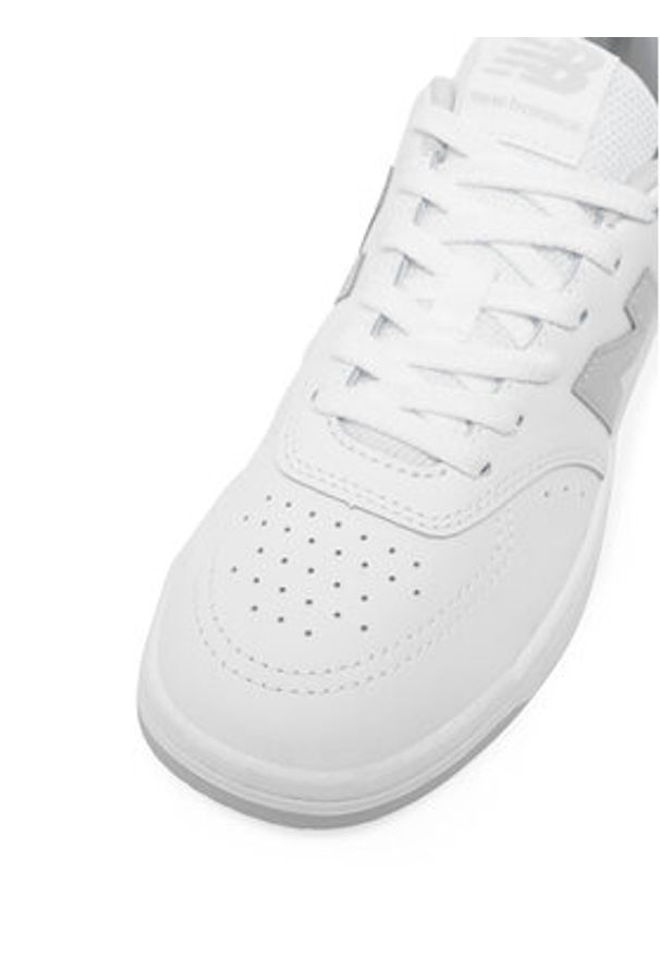 New Balance Sneakersy BB80GRY Biały. Kolor: biały. Materiał: skóra