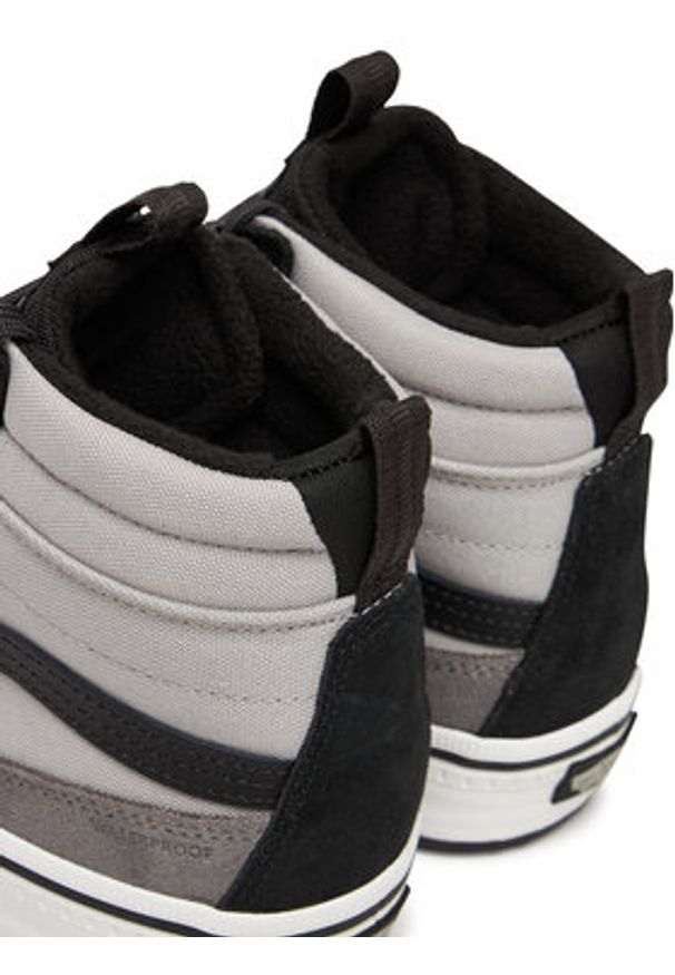 Vans Tenisówki MTE Sk8-Hi Waterproof Insulated VN000DAQ2391 Szary. Kolor: szary. Materiał: materiał