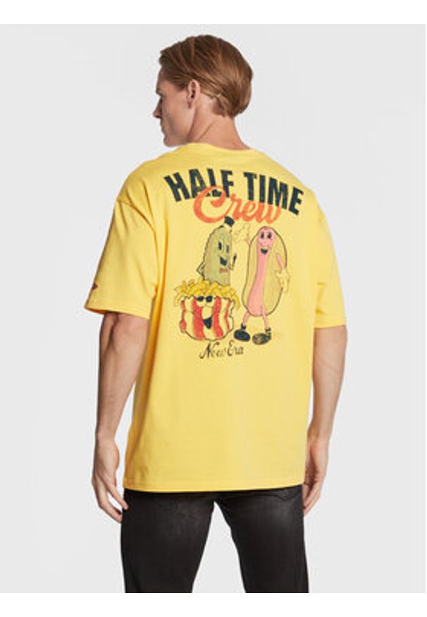 New Era T-Shirt Food Graphic 60284764 Żółty Oversize. Kolor: żółty. Materiał: bawełna