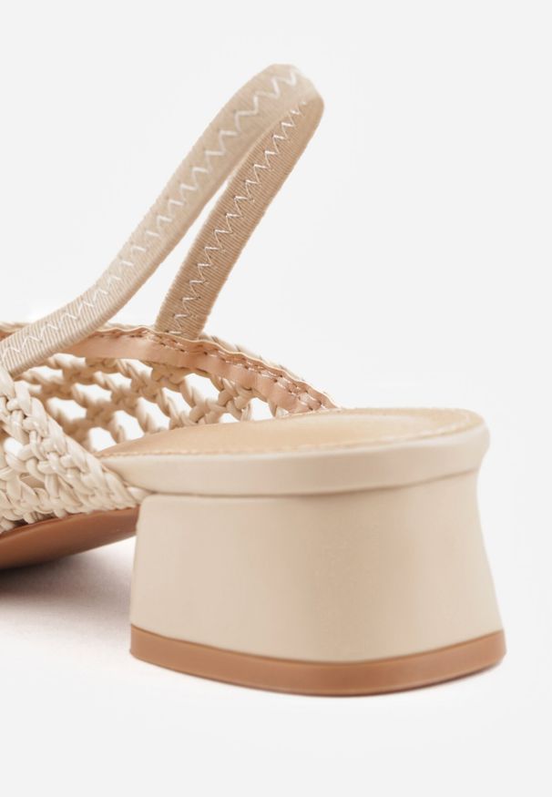 Born2be - Ciemnobeżowe Czółenka VICES z Plecioną Cholewką na Słupku Aezorin. Okazja: na co dzień, do pracy, na spotkanie biznesowe. Nosek buta: szpiczasty. Kolor: beżowy. Materiał: jeans. Szerokość cholewki: normalna. Obcas: na słupku. Styl: klasyczny, casual, biznesowy, elegancki