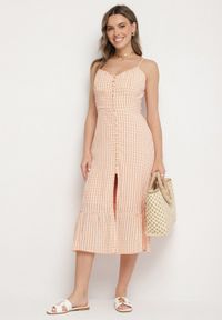 Born2be - Pomarańczowa Sukienka Rozkloszowana na Ramiączkach z Guzikami z Wiskozą Efrinelle. Okazja: na co dzień. Typ kołnierza: dekolt w kształcie V. Kolor: pomarańczowy. Materiał: wiskoza. Długość rękawa: na ramiączkach. Typ sukienki: rozkloszowane. Styl: casual, elegancki #5