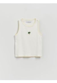 Reserved - Top z aplikacją - złamana biel. Materiał: bawełna. Wzór: aplikacja #1