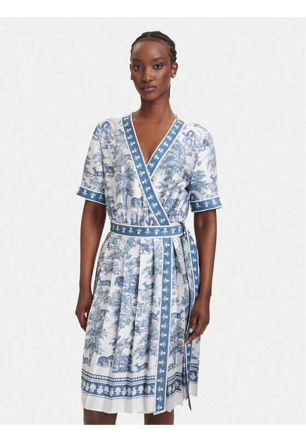 Fracomina Sukienka codzienna FS26SD1010W435K5 Niebieski jasny Regular Fit. Okazja: na co dzień. Kolor: niebieski. Materiał: wiskoza, syntetyk. Typ sukienki: proste. Styl: casual