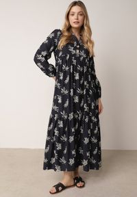 Born2be - Niebieska Rozkloszowana Sukienka z Wiskozy z Dekoltem na Guziki Watesa. Okazja: na co dzień. Kolor: niebieski. Materiał: wiskoza. Typ sukienki: rozkloszowane, proste. Styl: boho, casual #1