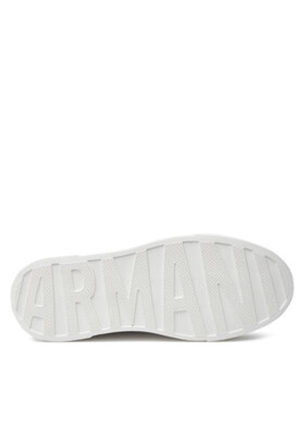Armani Exchange Sneakersy XDX160 XV888 T780 Czarny. Kolor: czarny. Materiał: skóra