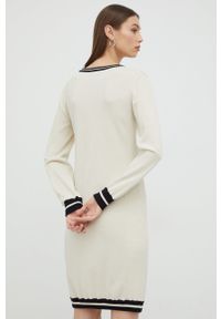 Liu Jo sukienka TF2052.MS75L kolor beżowy mini prosta. Okazja: na co dzień. Kolor: beżowy. Materiał: materiał, dzianina. Długość rękawa: długi rękaw. Wzór: aplikacja. Typ sukienki: proste. Styl: casual. Długość: mini #4
