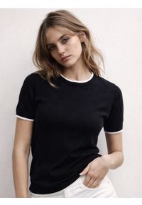 Sinsay - Wiskozowa bluzka - czarny. Kolor: czarny. Materiał: wiskoza #1