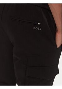 BOSS - Boss Joggery Urbanex 50522626 Czarny Tapered Fit. Kolor: czarny. Materiał: syntetyk