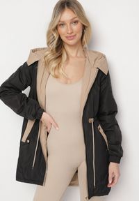 Born2be - Czarna Kurtka Parka z Kapturem i Ściągaczem w Pasie Sizana. Okazja: na co dzień, na spacer. Typ kołnierza: kaptur. Kolor: czarny. Materiał: jeans. Styl: klasyczny, elegancki, casual #6