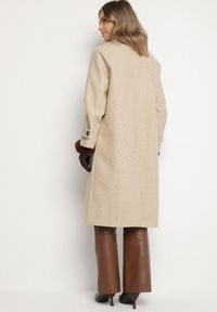 Born2be - Beżowy Dwurzędowy Płaszcz Oversize z Wełny i Wiskozy w Eleganckim Stylu Tiliavia. Okazja: na co dzień. Typ kołnierza: golf. Kolor: beżowy. Materiał: wełna, wiskoza. Wzór: aplikacja. Styl: elegancki #6