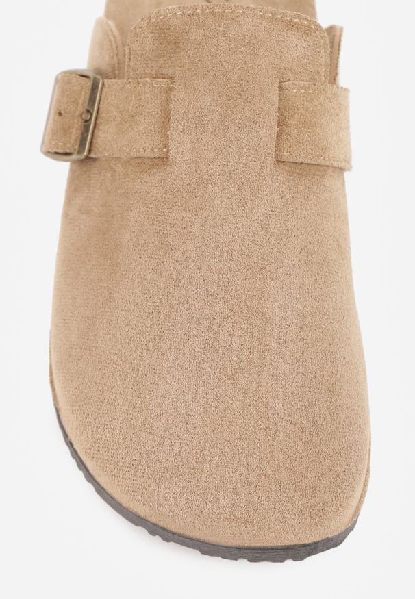 Born2be - Ciemnobeżowe Klapki Typu Chodaki na Korkowej Podeszwie Andrena. Okazja: na co dzień. Kolor: beżowy. Materiał: jeans, len. Styl: klasyczny, casual