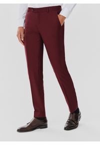 Pako Lorente - PAKO LORENTE – Spodnie garniturowe w kolorze burgundowym. Kolor: czerwony. Materiał: poliester, wełna. Styl: młodzieżowy, elegancki #4
