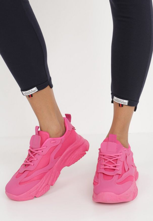 Born2be - Granatowe Legginsy Pirius. Okazja: na co dzień. Stan: podwyższony. Kolor: niebieski. Długość: długie. Wzór: aplikacja. Styl: casual, sportowy