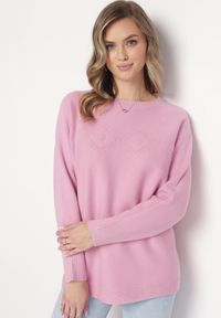Born2be - Różowy Klasyczny Sweter Dzianinowy Odedia. Kolor: różowy. Materiał: dzianina. Styl: klasyczny #3