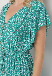 Born2be - Zielona Bawełniana Sukienka z Gumką w Talii w Drobne Kwiatki Nulinea. Okazja: na co dzień. Typ kołnierza: dekolt w serek. Kolor: zielony. Materiał: bawełna. Wzór: kwiaty. Typ sukienki: rozkloszowane. Styl: elegancki, casual, klasyczny #4