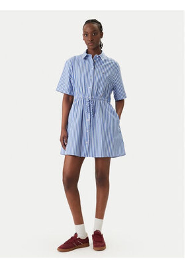 Tommy Jeans Sukienka koszulowa DW0DW20617 Niebieski Regular Fit. Kolor: niebieski. Materiał: bawełna. Typ sukienki: koszulowe