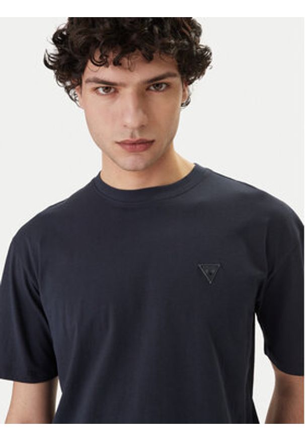 Guess T-Shirt F6GI11 K8HM4 Granatowy Regular Fit. Kolor: niebieski. Materiał: bawełna