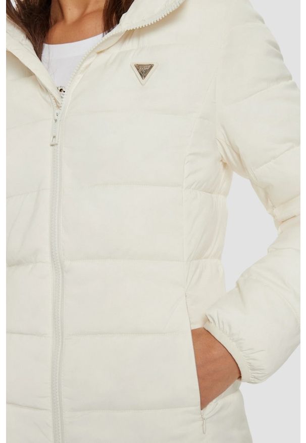 Guess - GUESS Beżowa długa damska kurtka New Aleta, Rozmiar S. Kolor: beżowy. Długość: długie