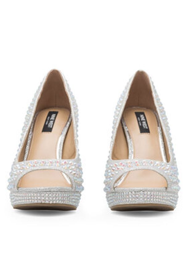 Nine West Szpilki MAIRA SY8020-9NW Srebrny. Kolor: srebrny. Materiał: materiał. Obcas: na szpilce