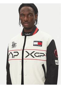 TOMMY HILFIGER - Tommy Hilfiger Kurtka bomber F1 Movie MW0MW41367 Écru Regular Fit. Materiał: syntetyk #6