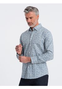 Ombre Clothing - Koszula męska SLIM FIT w print drobnych liści - jasnoniebieska V1. Okazja: na co dzień. Kolor: niebieski. Materiał: tkanina, skóra, bawełna. Wzór: nadruk. Styl: casual