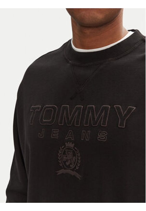 Tommy Jeans Bluza Varsity DM0DM20827 Czarny Relaxed Fit. Kolor: czarny. Materiał: bawełna