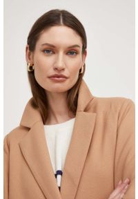 Answear Lab płaszcz damski kolor brązowy przejściowy. Okazja: na co dzień. Kolor: brązowy. Styl: wakacyjny #3