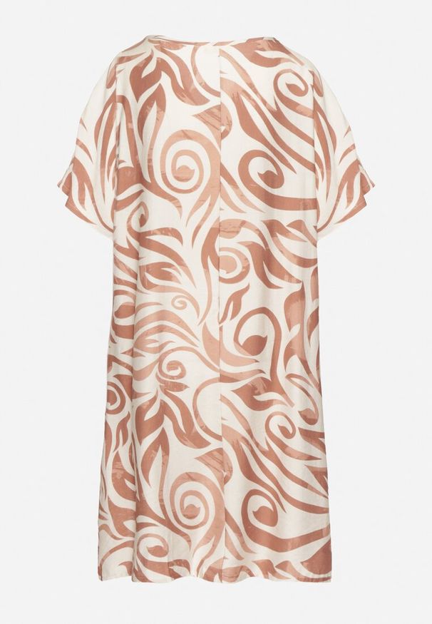 Born2be - Brązowa Pudełkowa Sukienka w Ornamentalny Wzór z Wiskozy Tosela. Okazja: na co dzień. Typ kołnierza: dekolt w serek. Kolor: brązowy. Materiał: wiskoza. Długość rękawa: krótki rękaw. Typ sukienki: sportowe, w kształcie A, proste. Styl: sportowy, klasyczny, casual, elegancki