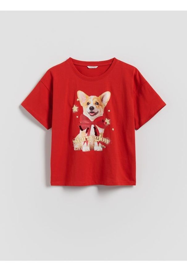 Reserved - Świąteczny t-shirt - czerwony. Kolor: czerwony. Materiał: bawełna. Styl: wizytowy