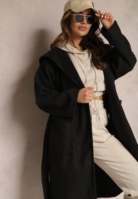 Renee - Czarny Płaszcz z Kapturem Wiązany w Pasie Kalni. Typ kołnierza: kaptur. Kolor: czarny. Materiał: tkanina. Długość rękawa: długi rękaw. Długość: długie. Sezon: jesień, wiosna