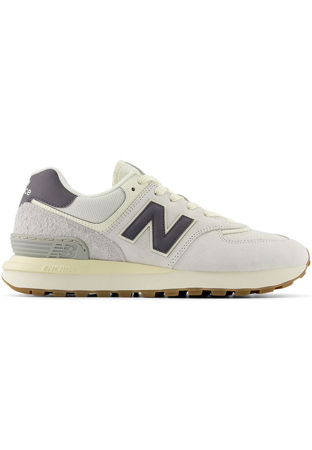 Buty unisex New Balance U574LGAN – szare. Okazja: na co dzień. Kolor: szary. Materiał: skóra, zamsz, guma. Szerokość cholewki: normalna. Wzór: aplikacja. Model: New Balance 574