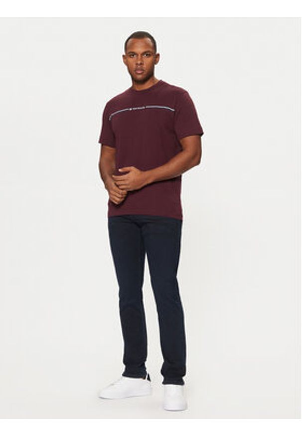 Tom Tailor T-Shirt 1037803 Bordowy Regular Fit. Kolor: czerwony. Materiał: bawełna