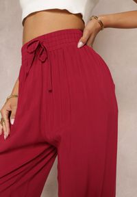 Renee - Bordowe Spodnie z Wiskozy z Gumką w Pasie Stetia. Okazja: na co dzień. Kolor: czerwony. Materiał: wiskoza. Styl: elegancki, casual #5