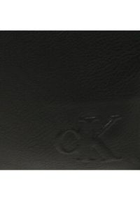 Calvin Klein Jeans Torebka Ultralight Shoulder Bag28 Pu K60K610698 Czarny. Kolor: czarny. Materiał: skórzane