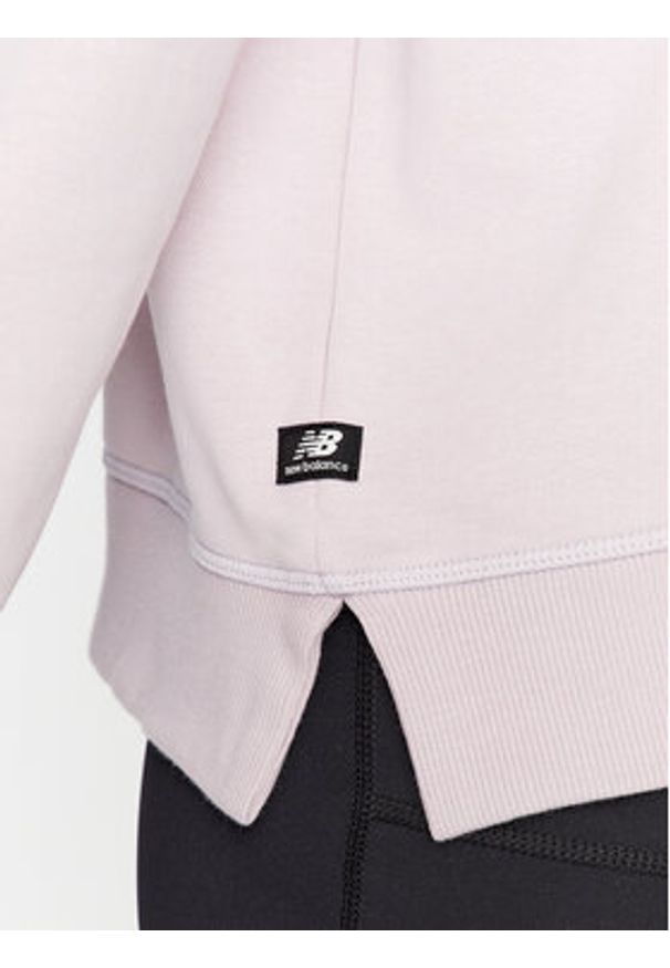 New Balance Bluza Essentials French Terry Hoodie WT33512 Fioletowy Regular Fit. Kolor: fioletowy. Materiał: syntetyk, bawełna