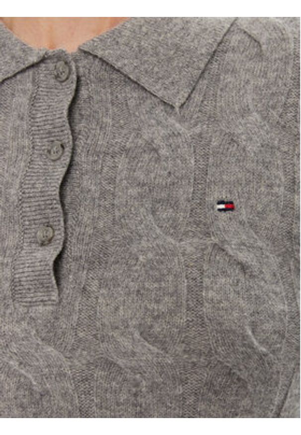 TOMMY HILFIGER - Tommy Hilfiger Sukienka dzianinowa WW0WW43085 Szary Regular Fit. Kolor: szary. Materiał: wełna