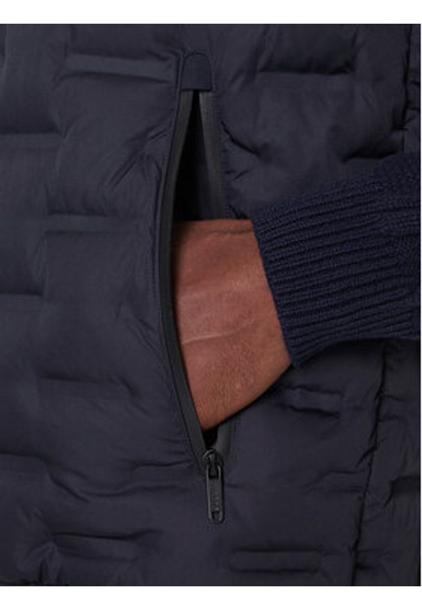 Bugatti Bezrękawnik 875100 81052 D Granatowy Regular Fit. Kolor: niebieski. Materiał: syntetyk. Długość rękawa: bez rękawów