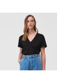 Mohito - Bawełniana koszulka Eco Aware - Czarny. Kolor: czarny. Materiał: bawełna #1