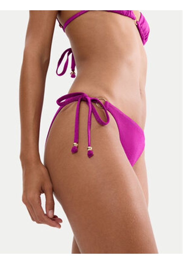 Triumph Dół od bikini Summer Sunset Tai 10226482 Różowy. Kolor: różowy. Materiał: syntetyk