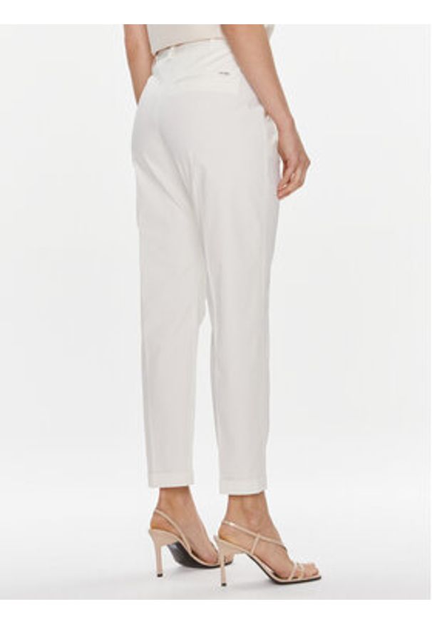 BOSS - Boss Spodnie materiałowe Tachinoa 50490057 Beżowy Regular Fit. Kolor: beżowy. Materiał: bawełna