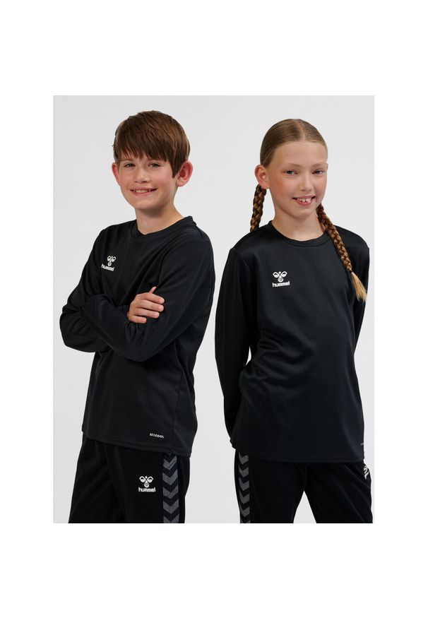 Bluza dziecięca Hummel Essential. Kolor: czarny. Sport: joga i pilates