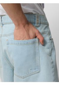 outhorn - Spodenki jeansowe comfort męskie - niebieskie. Kolor: niebieski. Materiał: jeans