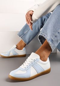 Born2be - Niebiesko-Białe Sneakersy w Stylu Klasycznych Tenisówek Filtris. Nosek buta: okrągły. Zapięcie: sznurówki. Kolor: niebieski. Materiał: materiał. Obcas: na obcasie. Wysokość obcasa: niski #5