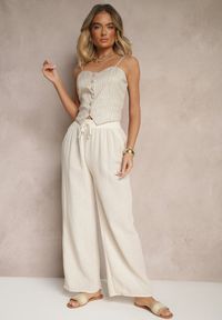 Renee - Jasnobeżowe Spodnie o Szerokim Kroju High Waist Edilisea. Okazja: na co dzień, na spotkanie biznesowe, do pracy. Stan: podwyższony. Kolor: beżowy. Styl: biznesowy, elegancki, casual #5