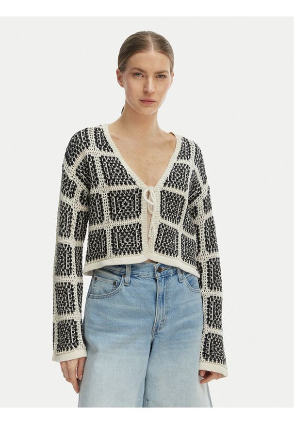 only - ONLY Kardigan Loa 15356436 Czarny Regular Fit. Kolor: czarny. Materiał: bawełna
