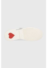 Love Moschino sneakersy skórzane kolor biały. Nosek buta: okrągły. Zapięcie: sznurówki. Kolor: biały. Materiał: skóra. Obcas: na platformie #4
