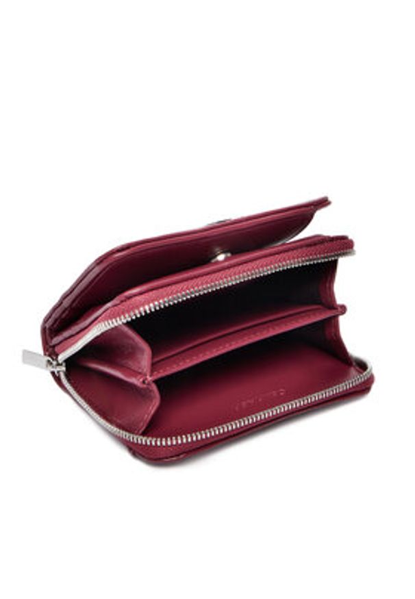 Calvin Klein Portfel Quilted Flap Zip Around LV04F1124G Różowy. Kolor: różowy. Materiał: skóra