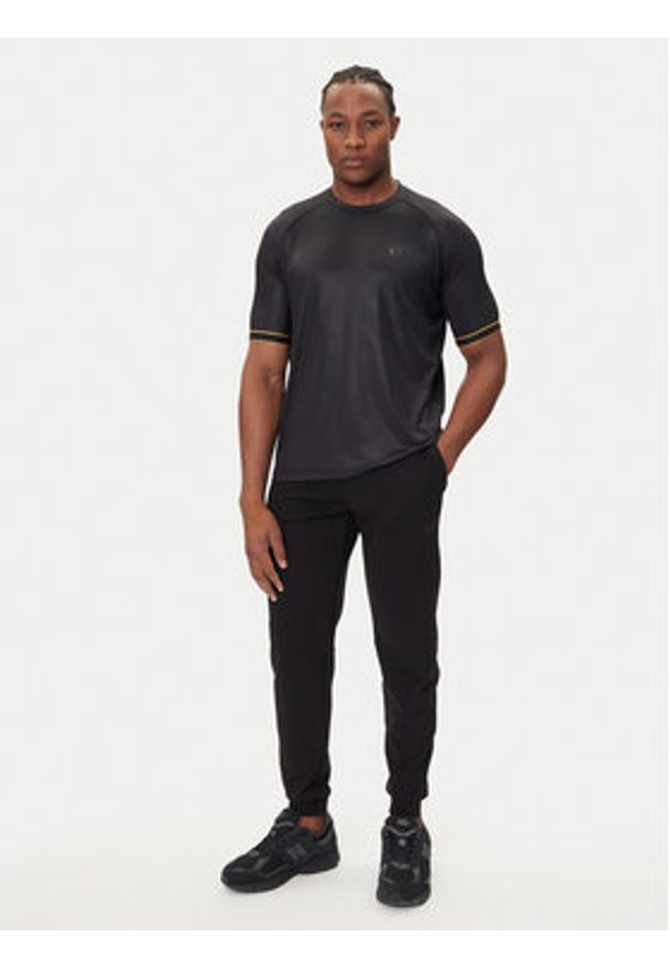 EA7 Emporio Armani T-Shirt 7M000619 AF16723 UC001 Czarny Regular Fit. Kolor: czarny. Materiał: syntetyk